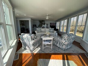 58 Linden Ave in Branford, CT - Building Photo - Building Photo