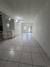 17455 NW 75th Pl in Hialeah, FL - Building Photo - Building Photo