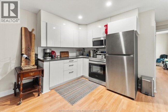 127 Talbot St N in Essex, ON - Building Photo - Building Photo