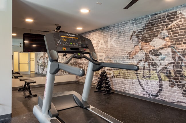 4 Corners Lakeside Apartments - White Lake, MI in White Lake, MI - Building Photo - Interior Photo