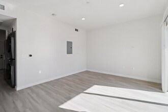 2341 Ulric St in San Diego, CA - Building Photo - Building Photo