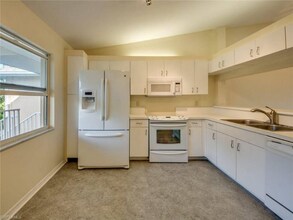 15020 Arbor Lakes Dr W in North Fort Myers, FL - Building Photo - Building Photo