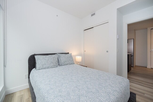 4171 Rue de la Montagne in Montréal, QC - Building Photo - Building Photo