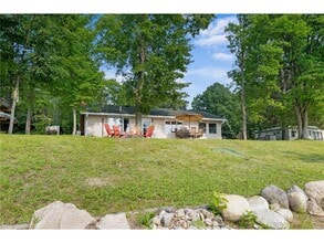 2180 Island Dr in Somerset, WI - Building Photo - Building Photo