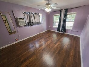 355 Altgelt Ave in San Antonio, TX - Building Photo - Building Photo