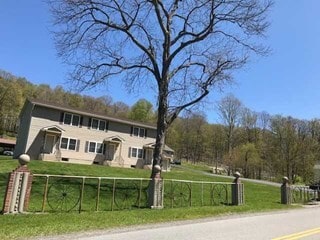 34 Miller Hill Rd, Unit b
