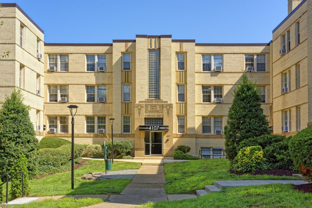 Park Crest Apartments in Washington, DC - Building Photo