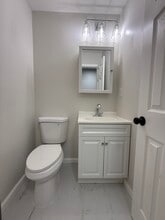 440 Tall Oak Ln in Hillsborough Township, NJ - Building Photo - Building Photo