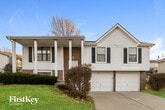 2609 Coachman Dr