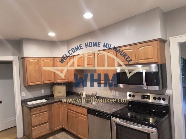 property at 5139 N Cumberland Blvd