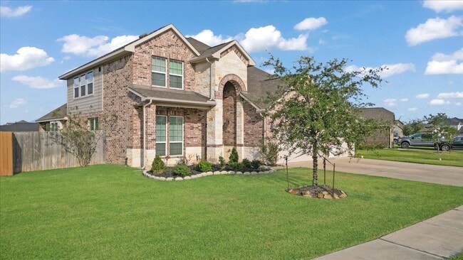 23213 Zinfandel Dr in Alvin, TX - Foto de edificio - Building Photo