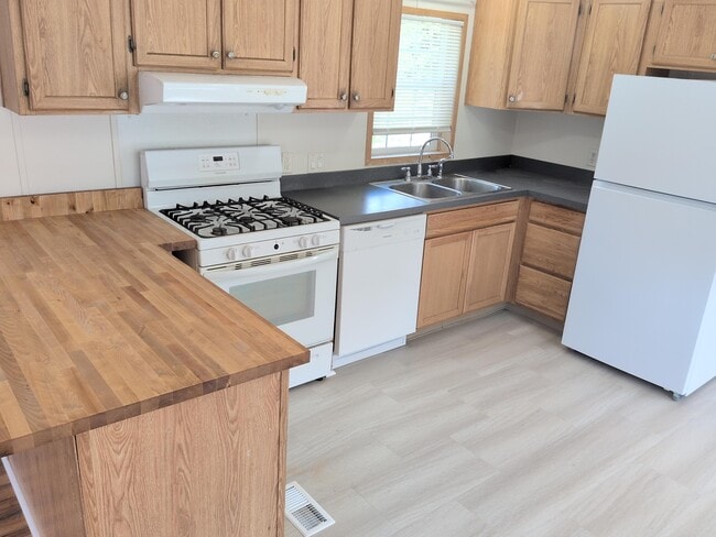 property at 104 Abbott St