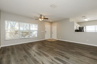 454 Summer Sails Dr in Valrico, FL - Building Photo - Building Photo