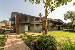 SoNa at Harding Apartments
