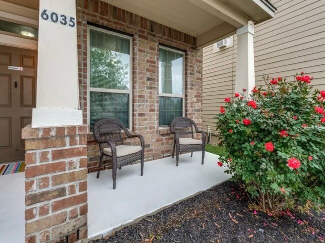 6035 Enchantment in San Antonio, TX - Building Photo - Building Photo