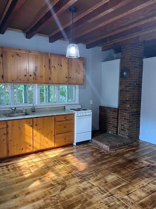 68 Berwick Rd in Wells, ME - Building Photo