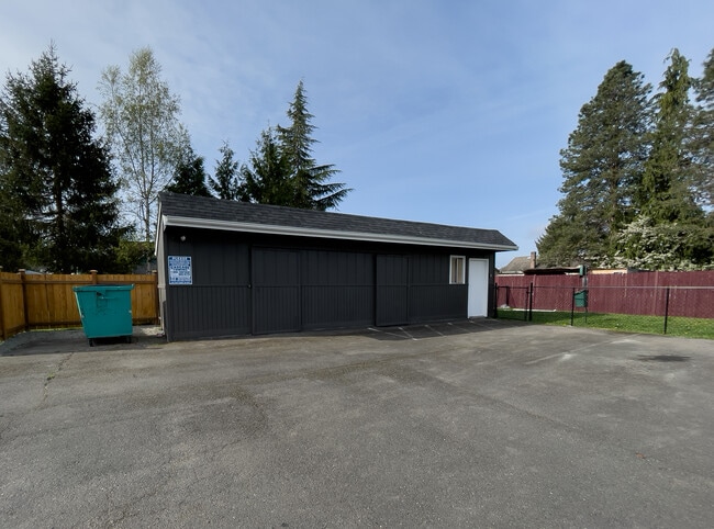 1492 Main St in Buckley, WA - Building Photo - Building Photo