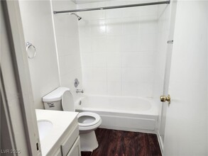 1664 Stevens St in Las Vegas, NV - Building Photo - Building Photo