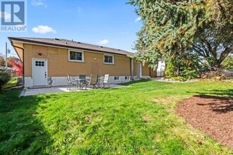 745 Glengrove St in Oshawa, ON - Building Photo - Building Photo