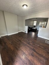 360 Cleveland Ave in Trenton, NJ - Building Photo - Building Photo