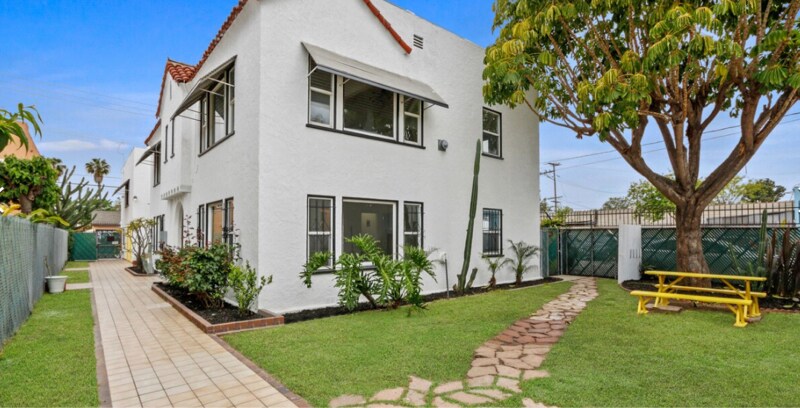 1871 Pacific Ave in Long Beach, CA - Foto de edificio