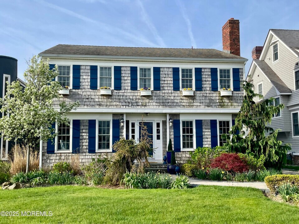 10 Baltimore Blvd in Sea Girt, NJ - Building Photo