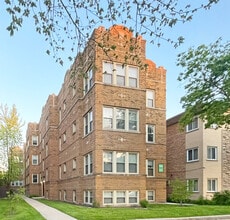 710-712 N. Austin Blvd. Oak Park, IL 60302 in Oak Park, IL - Building Photo - Building Photo