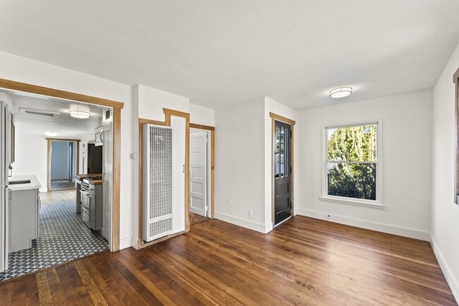 2308 1/2 W Duane St in Los Angeles, CA - Building Photo - Building Photo