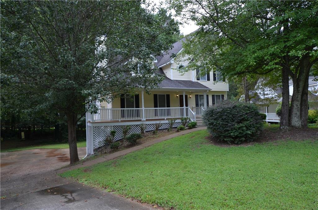 105 Wellington Walk in Douglasville, GA - Building Photo