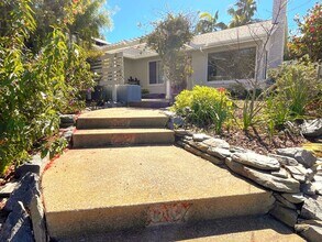 2707 Socorro Ln in Carlsbad, CA - Building Photo - Building Photo