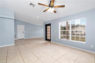 10721 Figtree Ct in Lehigh Acres, FL - Building Photo - Building Photo