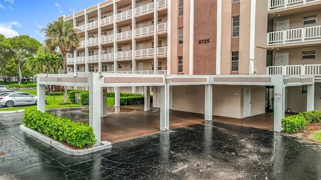 property at 8735 Ramblewood Dr