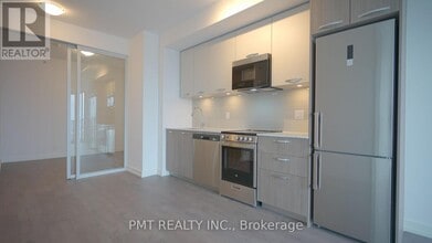 75 James St S in Hamilton, ON - Building Photo - Building Photo