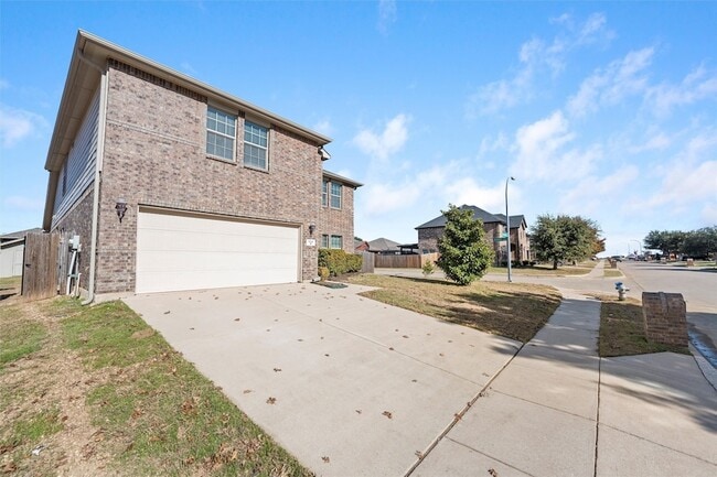 500 Braewick Dr in Fort Worth, TX - Building Photo - Building Photo