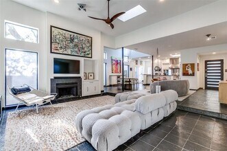 5454 Vickery Blvd in Dallas, TX - Building Photo - Building Photo