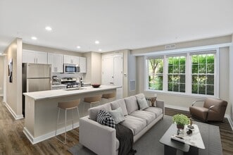 The Park At Arlington Ridge in Arlington, VA - Foto de edificio - Building Photo