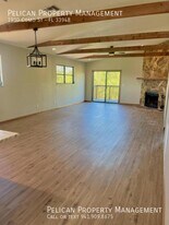 1930 Como St in Port Charlotte, FL - Building Photo