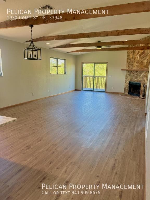 property at 1930 Como St