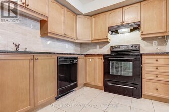 47 Mendelssohn St in Toronto, ON - Building Photo - Building Photo