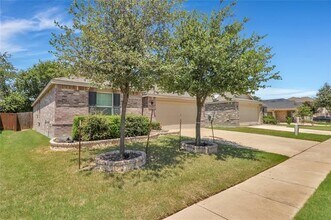 9901 Pyrite Dr in Fort Worth, TX - Building Photo - Building Photo