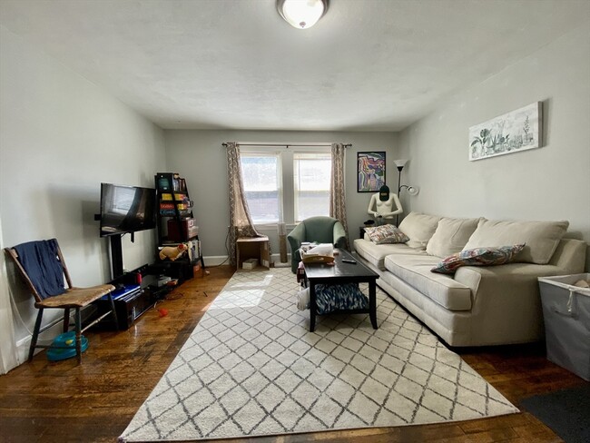 4907 Washington St in Boston, MA - Building Photo - Building Photo