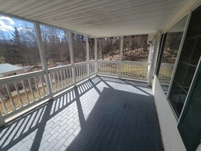 427 4th St in Waynesville, NC - Building Photo - Building Photo