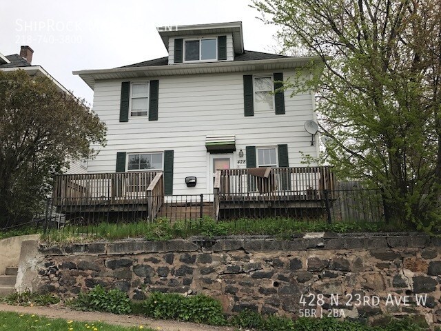 property at 428 N 23rd Ave W