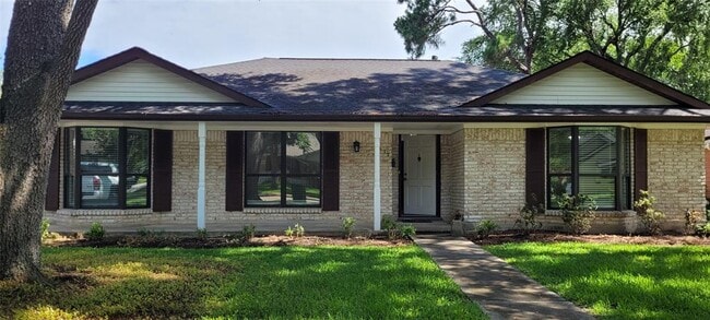 property at 1619 Seagate Ln