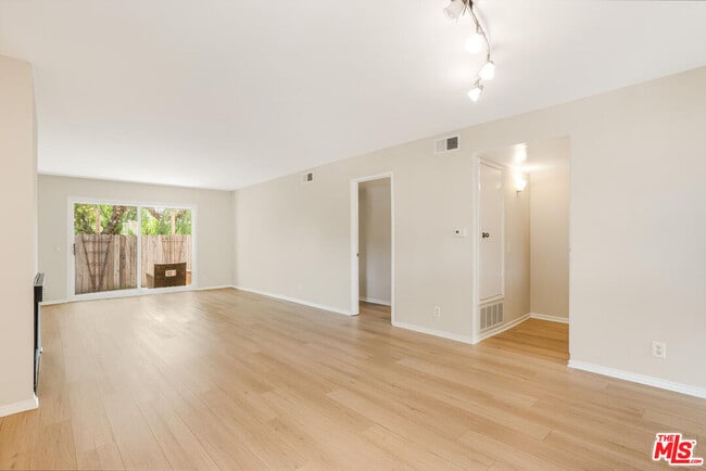 property at 6475 Kanan Dume Rd