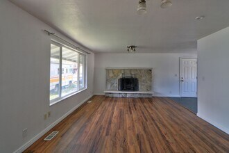 967 W 2000 N in Provo, UT - Building Photo - Building Photo