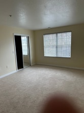 10642 Regent Square Dr in Orlando, FL - Building Photo - Building Photo