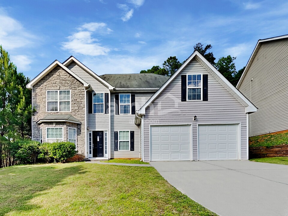 3978 Ash Tree St SW in Snellville, GA - Foto de edificio