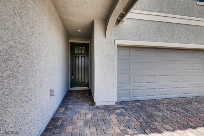 8379 Lagunilla Ave in Las Vegas, NV - Building Photo - Building Photo