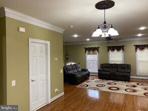 43581 White Cap Terrace in Chantilly, VA - Building Photo - Building Photo